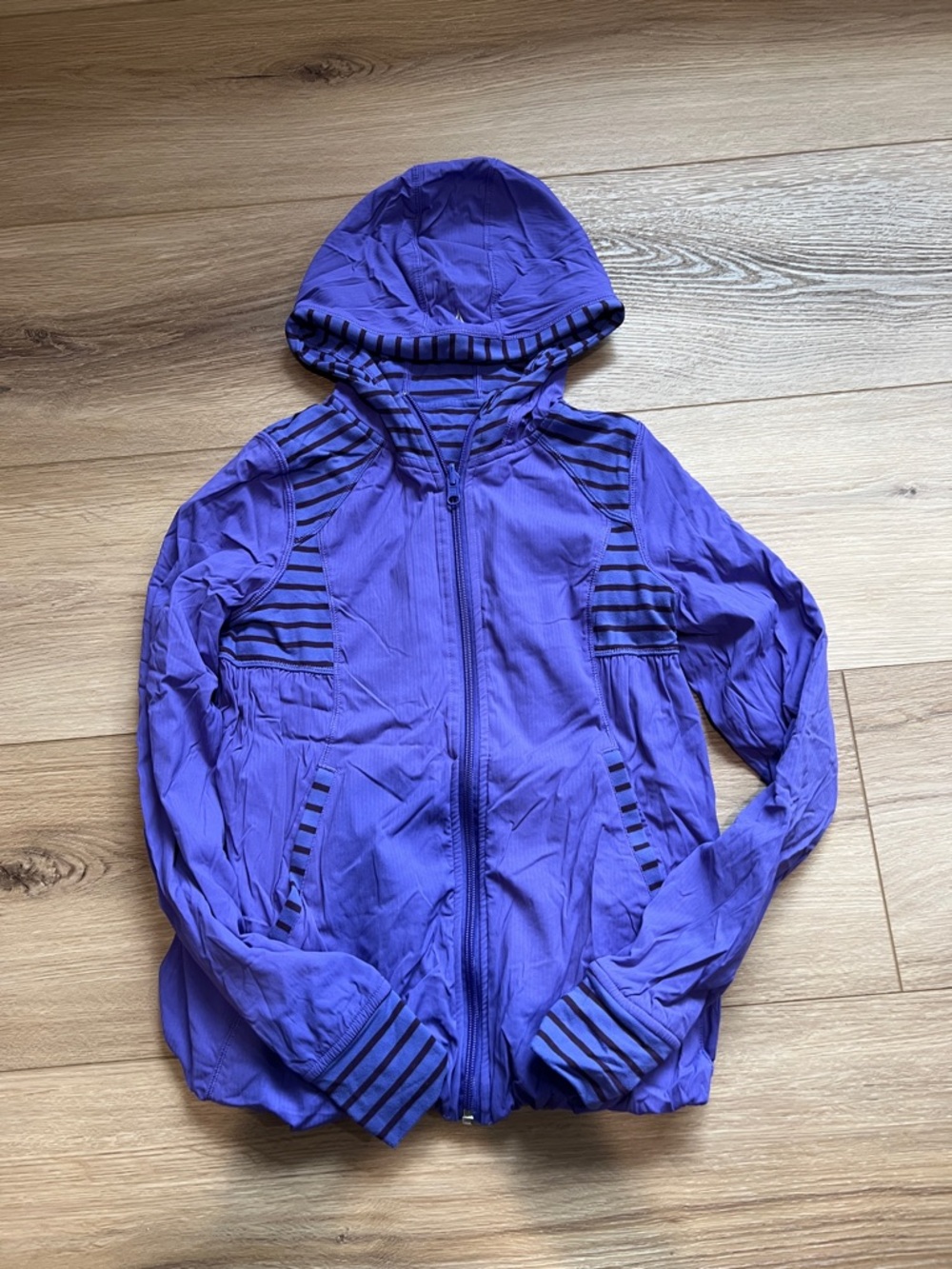 Ivivva Lululemon Purple Hooded Zip Jacket Girls size 12 reversible coat